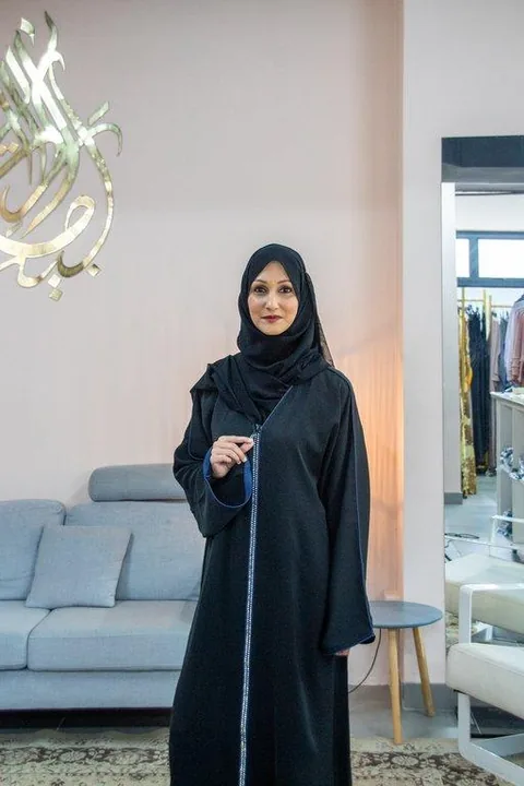 Aaira Double Crystal Zip