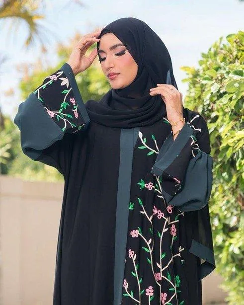 Mehwish Abaya