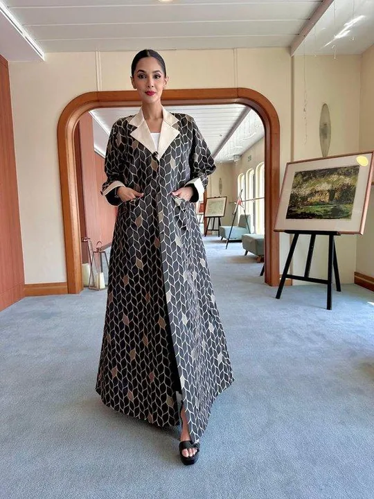 Haneen Jacket Style